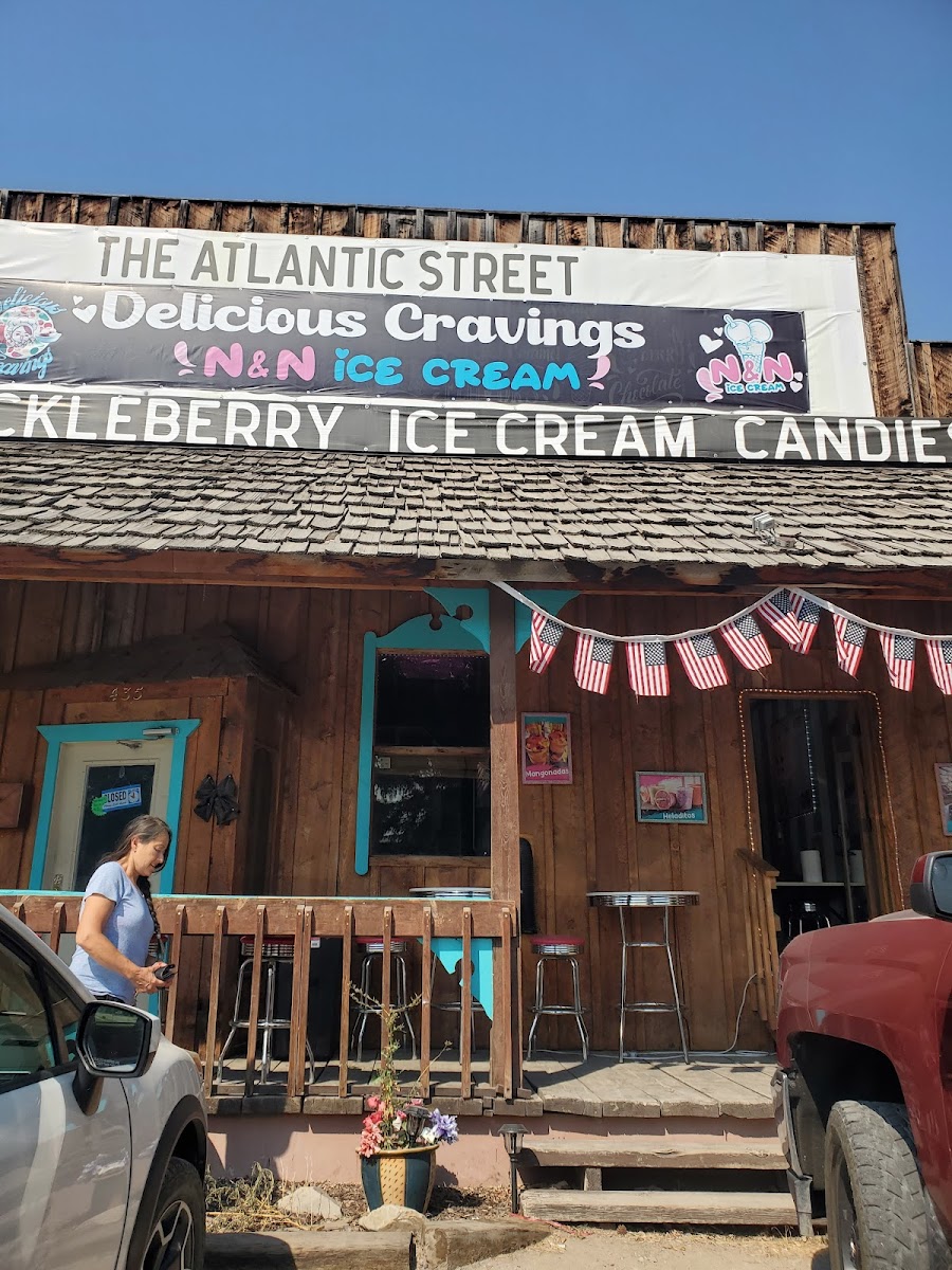 N&n Luncheonette & Ice Cream